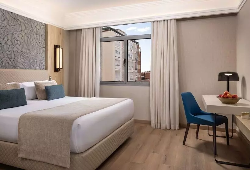 Hotelli Vp Sognio Metropolitano