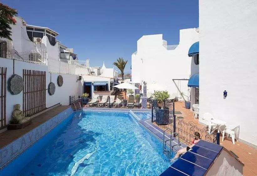 Playaflor Chill Out Resort, A 50 Mtrs De La Playa