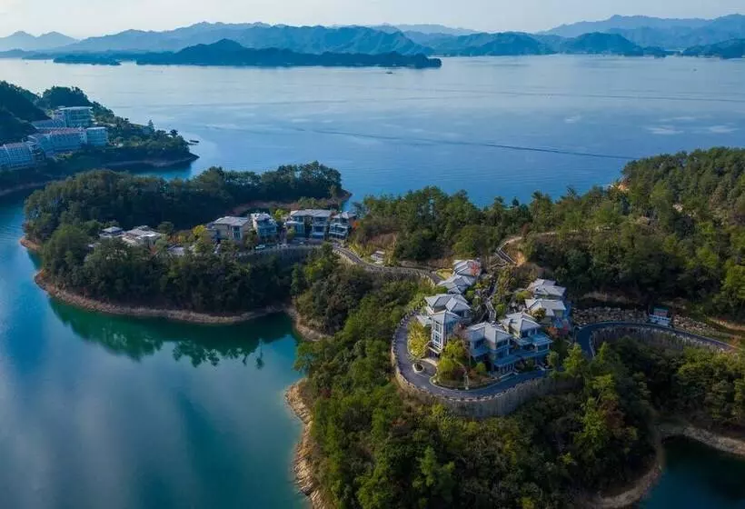 Hotelli Bright Qiandaolake Resort