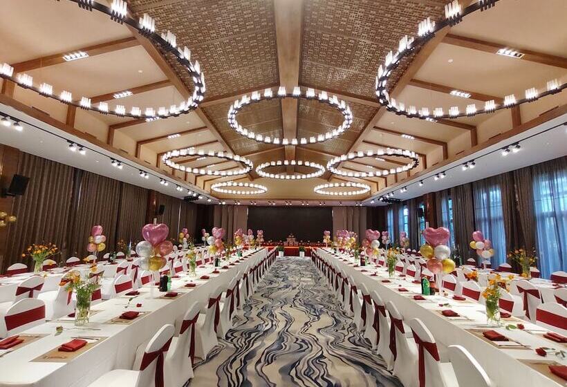 酒店 Bright Qiandaolake Resort