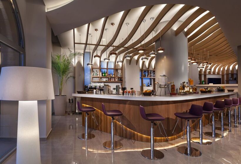 Blue Lagoon City Hotel