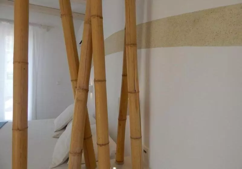 Dolphin Kastraki Studios