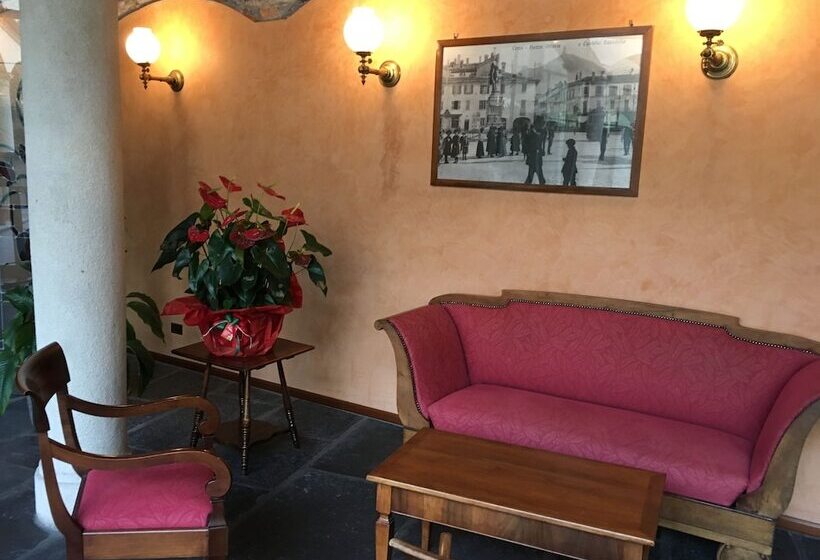 酒店 Albergo Le Due Corti