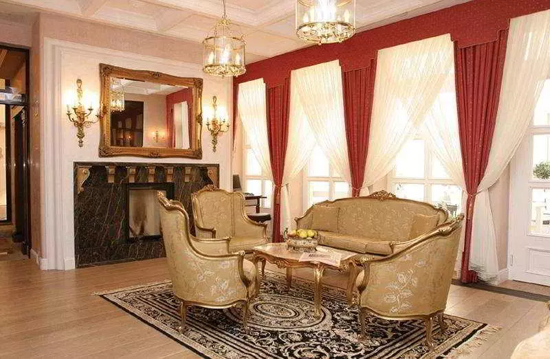 Imperial Hotel & Restaurant