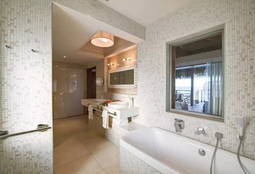 هتل Intercontinental Tahiti Resort & Spa, An Ihg