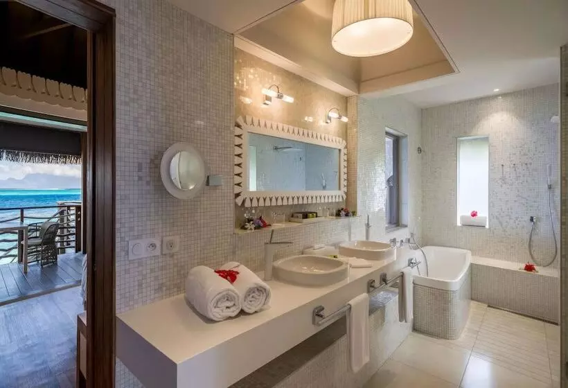 هتل Intercontinental Tahiti Resort & Spa, An Ihg