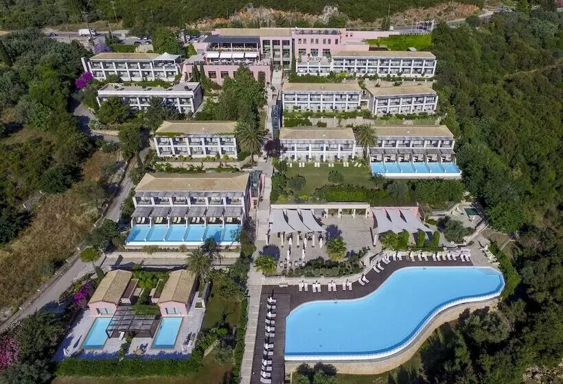 酒店 Ionian Blue Bungalows And Spa Resort