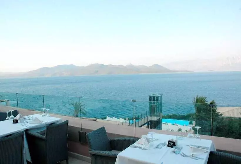 酒店 Ionian Blue Bungalows And Spa Resort