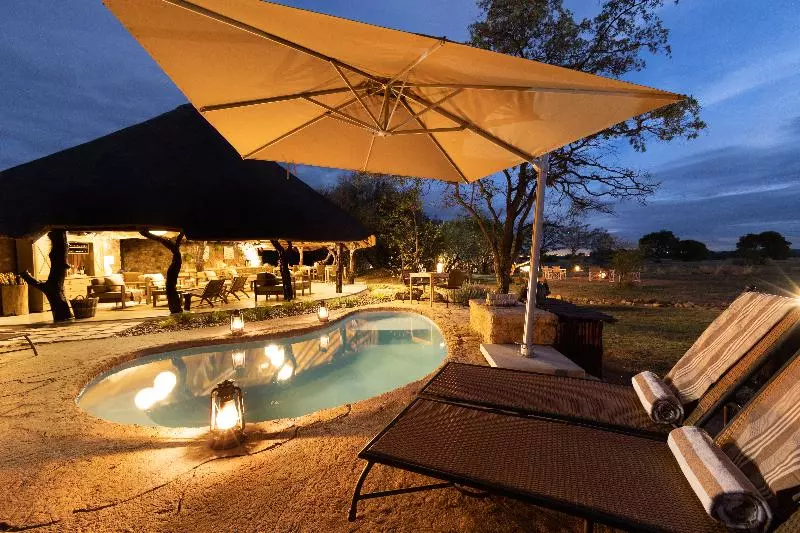 Hotel Kwafubesi Tented Safari Camp