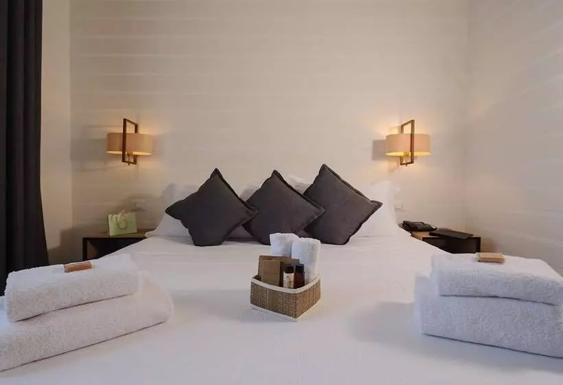 Hotelli Lungarno Vespucci 50