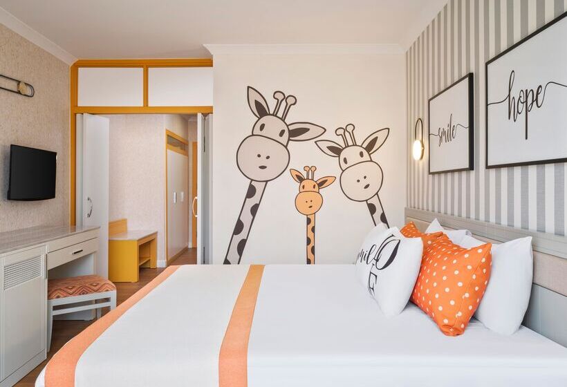 هتل Selectum Family Comfort Side