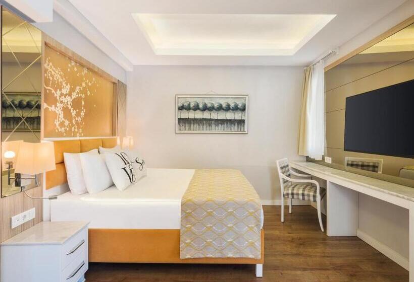 هتل Selectum Family Comfort Side