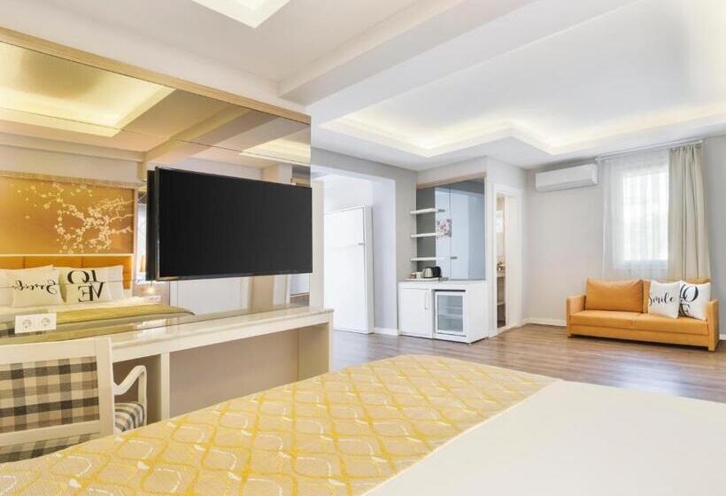 هتل Selectum Family Comfort Side