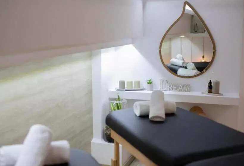 Mouikis Hotel Kefalonia