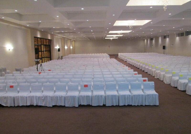 فندق Tabasco Inn