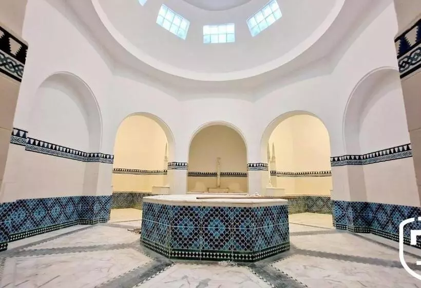 Oceana Hotel & Spa Focussed Adults