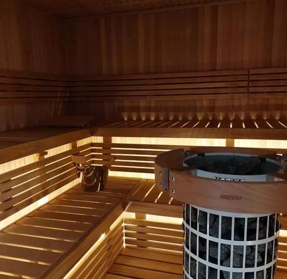 Oceana Hotel & Spa Focussed Adults