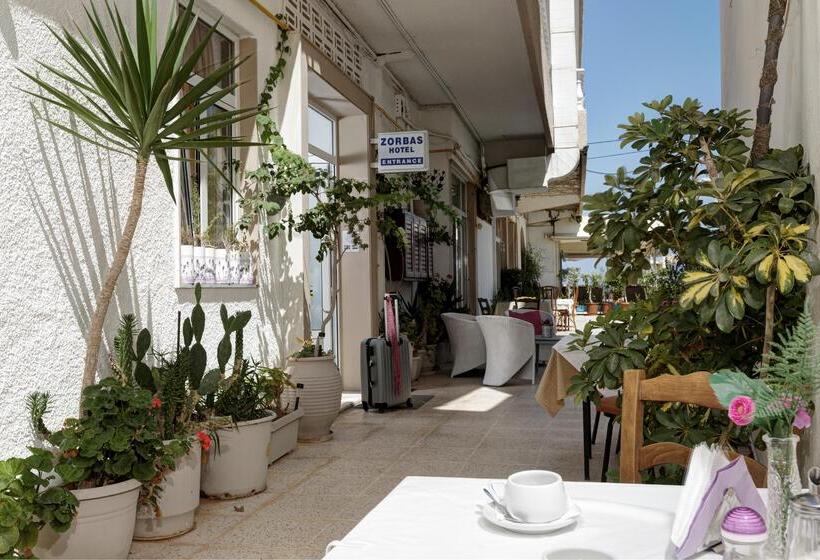 Hotel Zorbas Beach