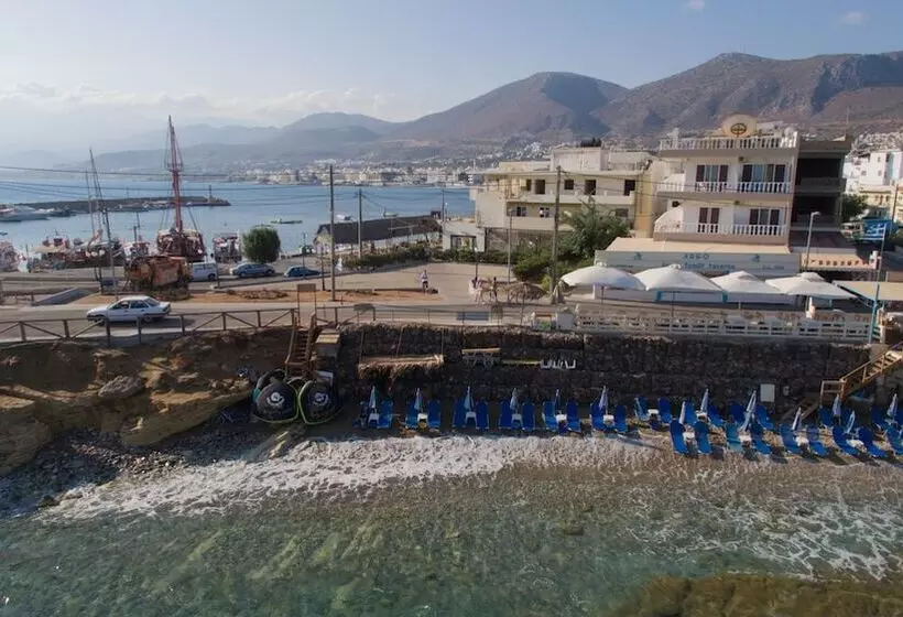 ホテル Zorbas Beach