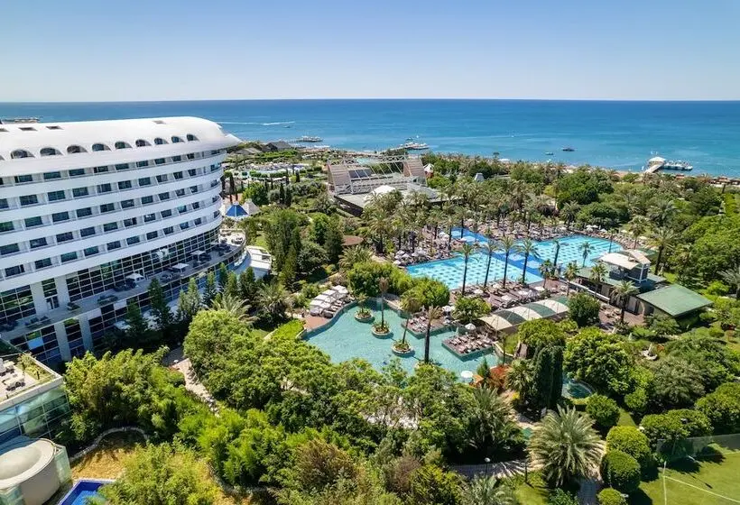Concorde De Luxe Resort