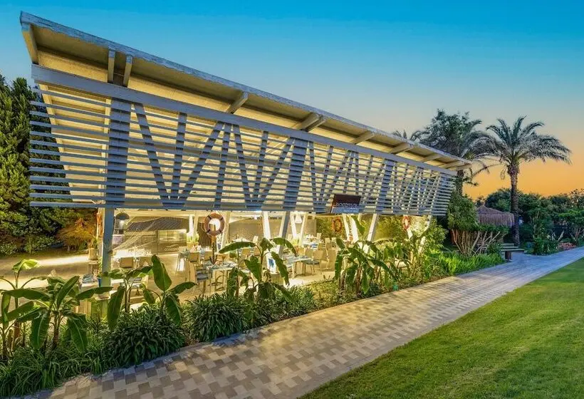 Concorde De Luxe Resort