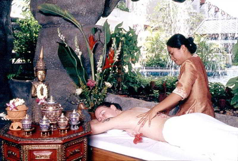 Hotel Baan Karonburi Resort