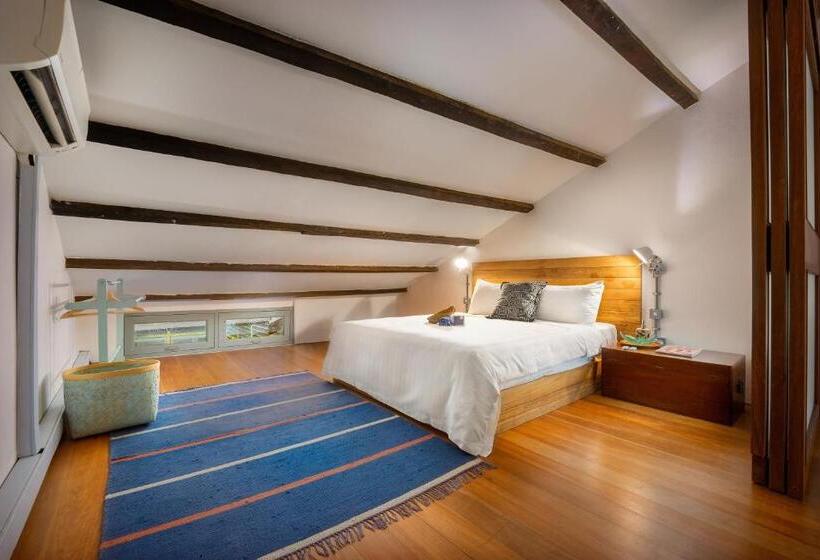 Отель Cheong Fatt Tze The Blue Mansion