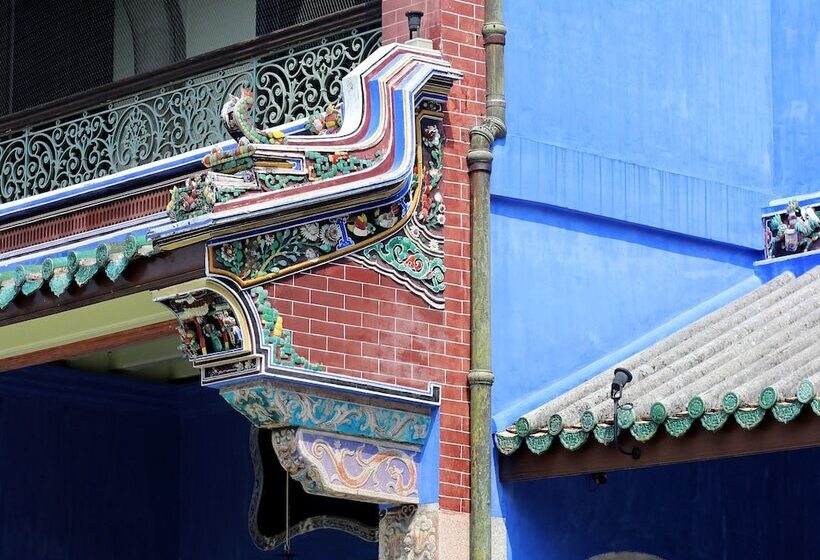 Отель Cheong Fatt Tze The Blue Mansion