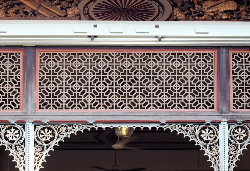 Отель Cheong Fatt Tze The Blue Mansion