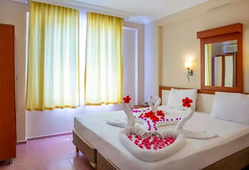 Club Big Blue Suit Hotel All Inclusive