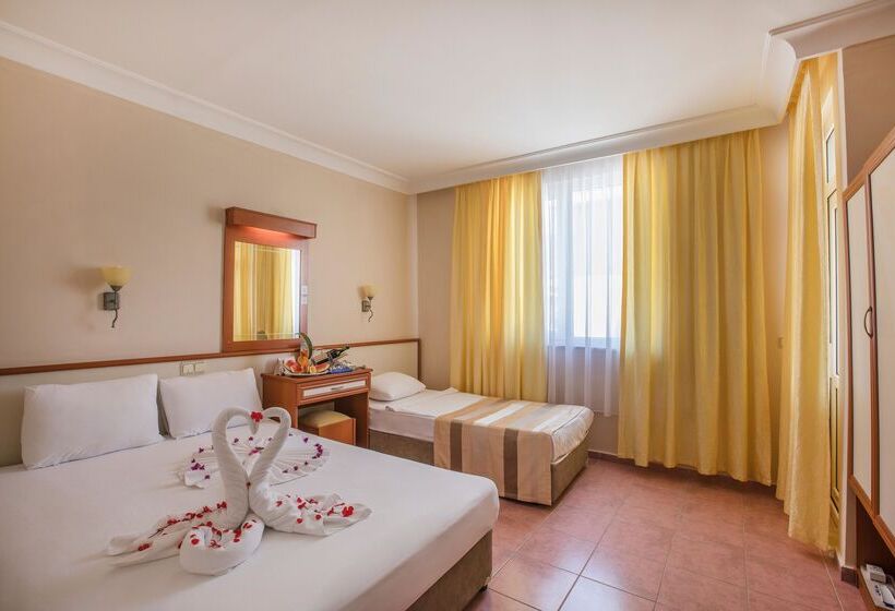 Club Big Blue Suit Hotel All Inclusive