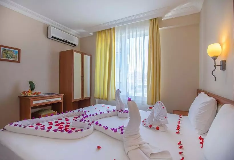 Club Big Blue Suit Hotel All Inclusive