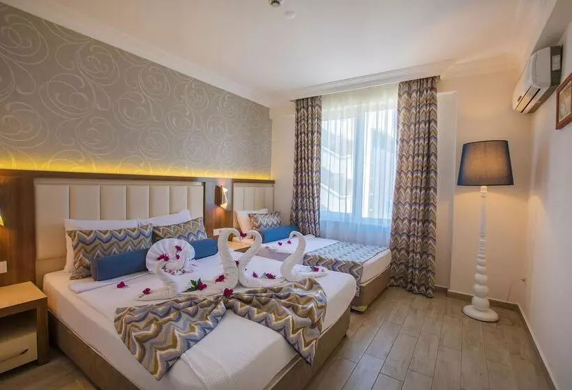 Club Big Blue Suit Hotel All Inclusive