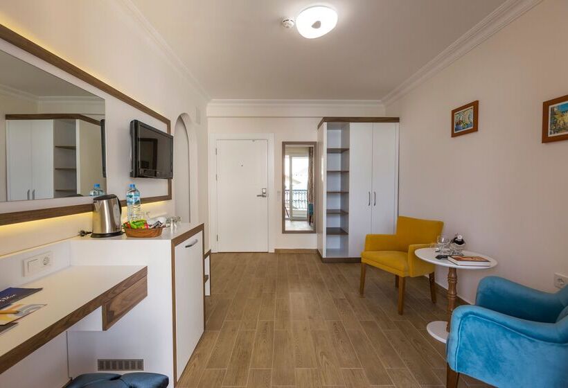 Club Big Blue Suit Hotel All Inclusive