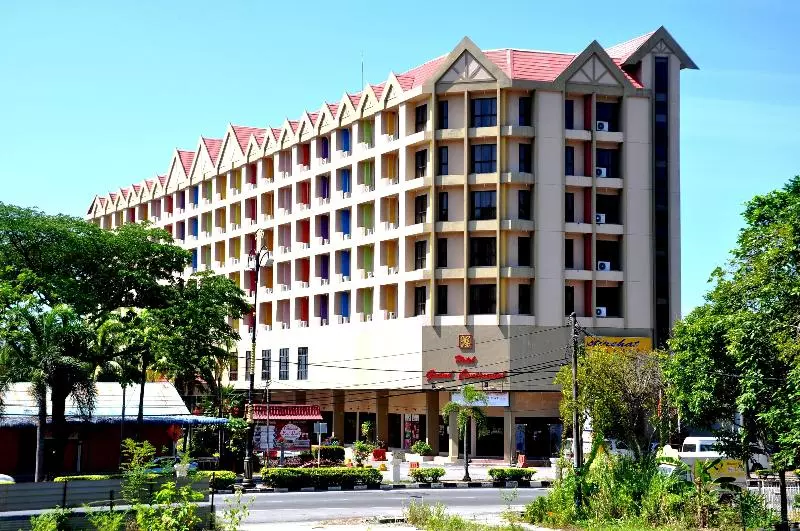 Отель Grand Continental Langkawi