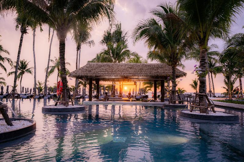 בית מלון כפרי La Flora Khao Lak   Sha Extra Plus