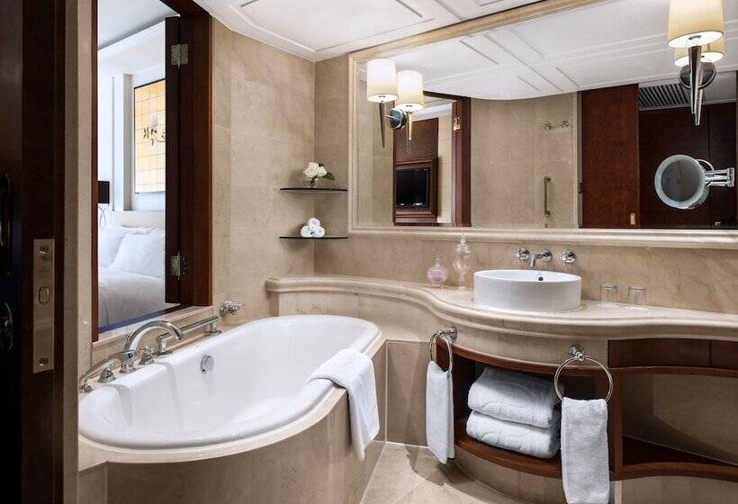 هتل The Langham Hong Kong