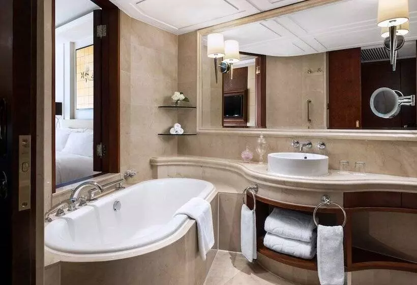 هتل The Langham Hong Kong