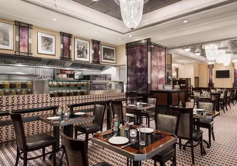 هتل The Langham Hong Kong