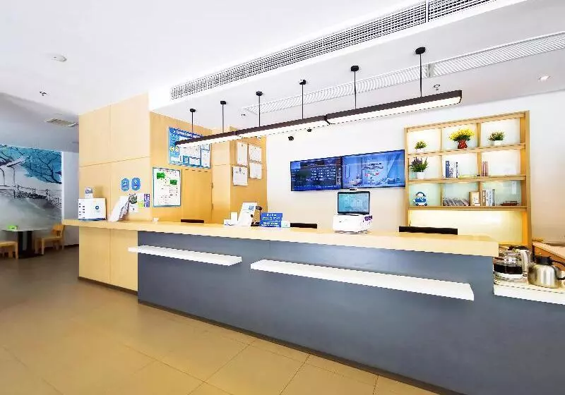 ホテル Villa Al Hajjar