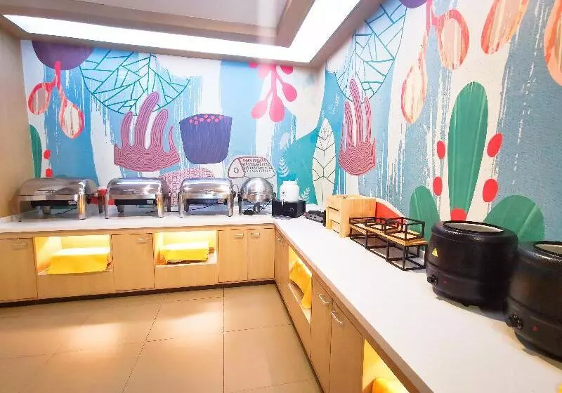 ホテル Villa Al Hajjar