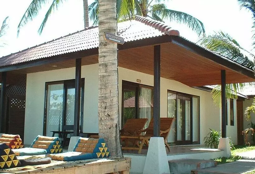 Seascape Beach Resort