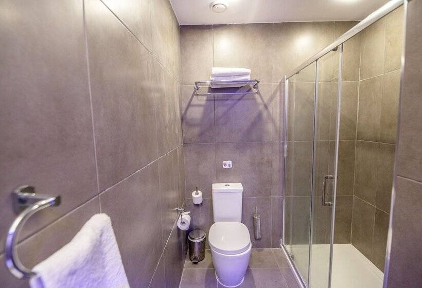 Anthea Hotel Apartments