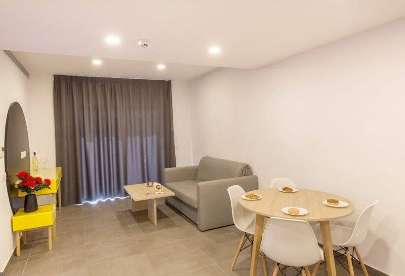 Anthea Hotel Apartments