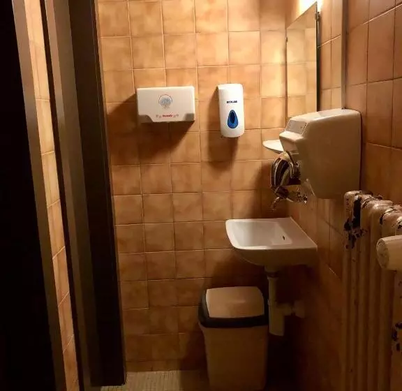 فندق Auberge Pour Tous