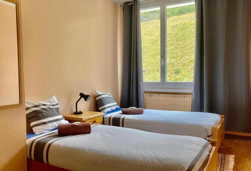 Hotel Auberge Pour Tous