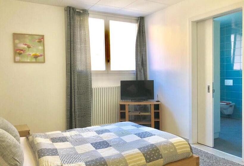 Hotel Auberge Pour Tous