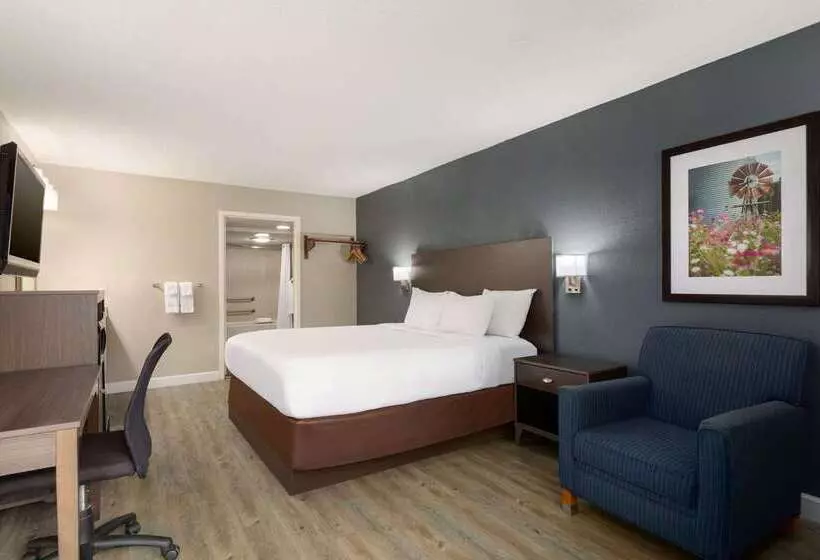 ホテル Baymont By Wyndham Wilmington