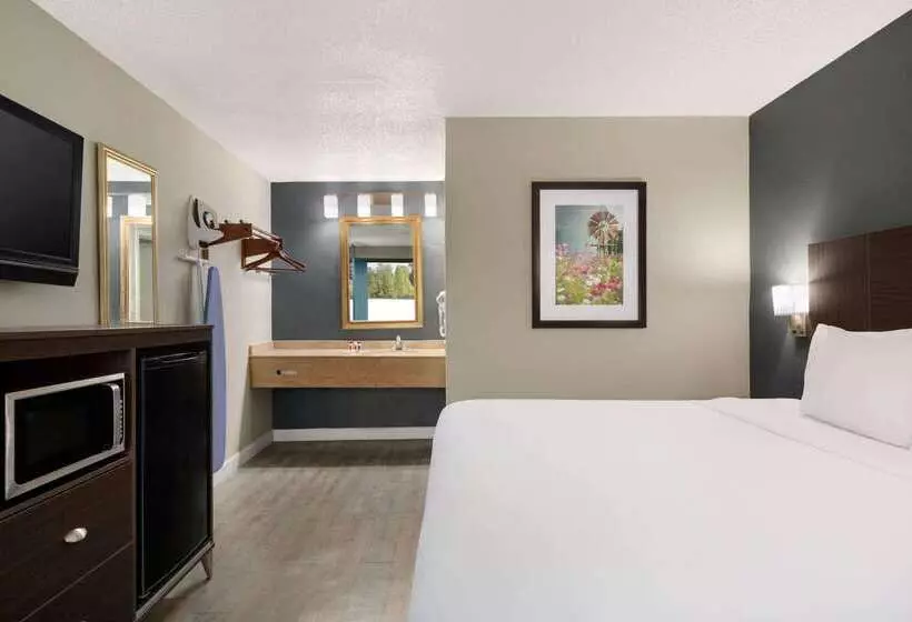 ホテル Baymont By Wyndham Wilmington