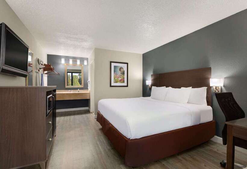 هتل Baymont By Wyndham Wilmington